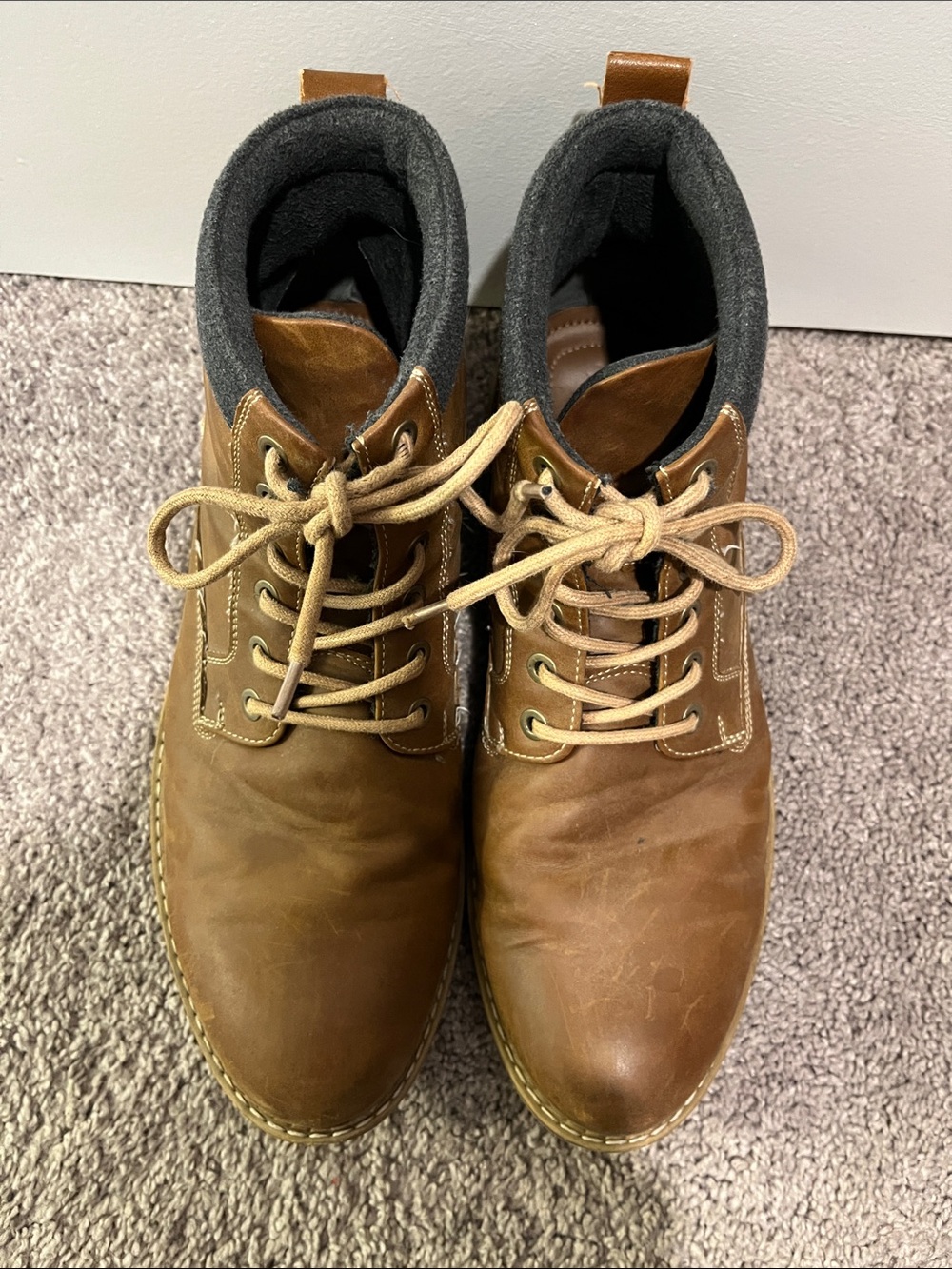 Men's Tan Leather Chukka Boots with Cushioned Collar
